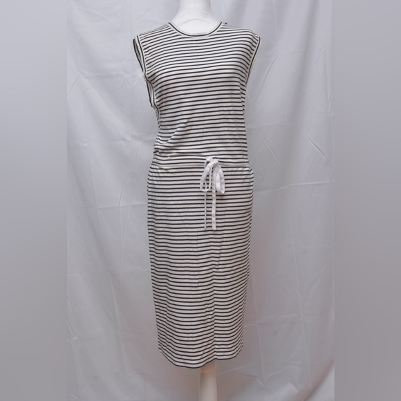 Thoery black & white dress - Picture 2 of 4